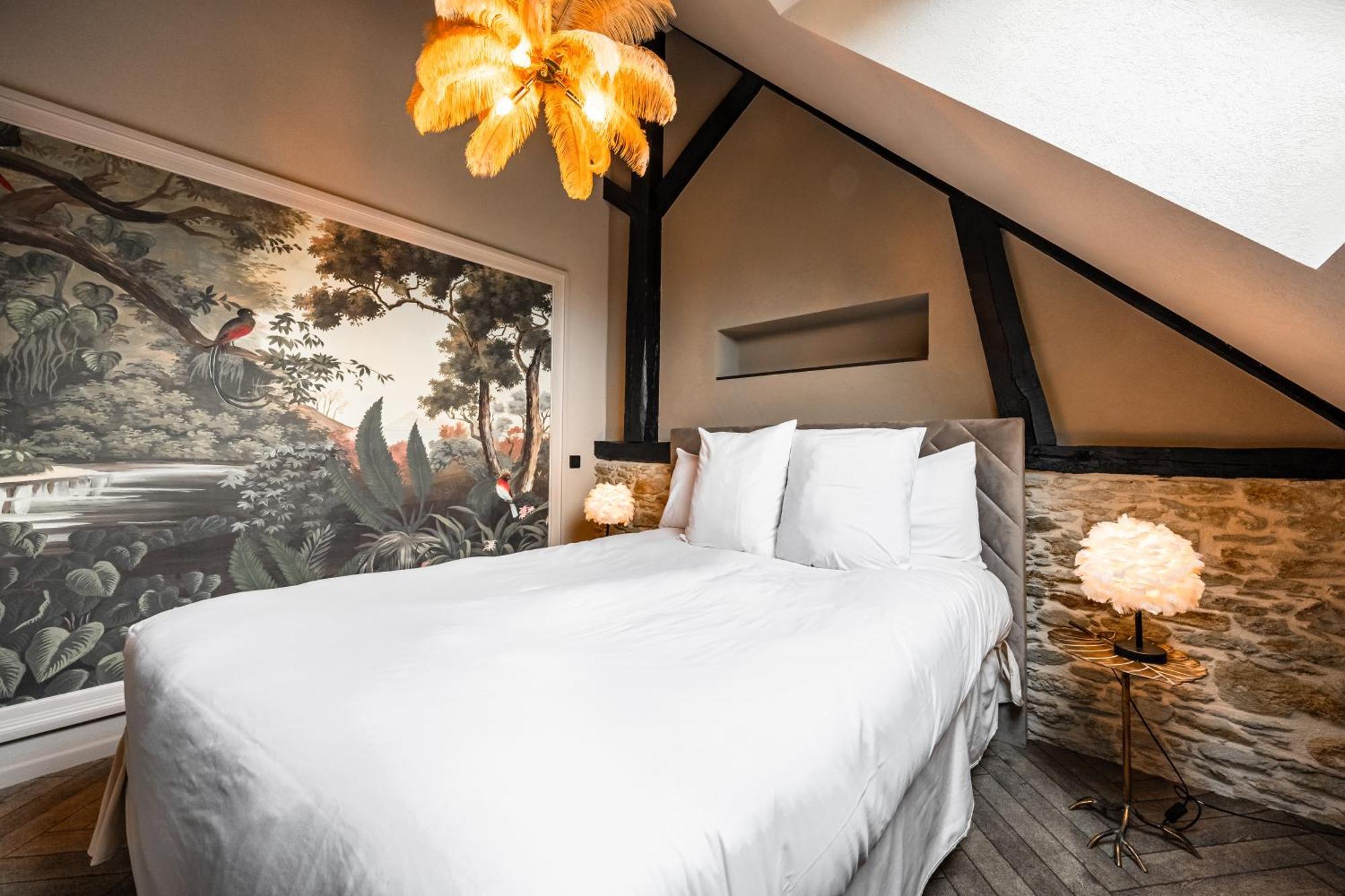 Chateau De Maubreuil Hotel 5*